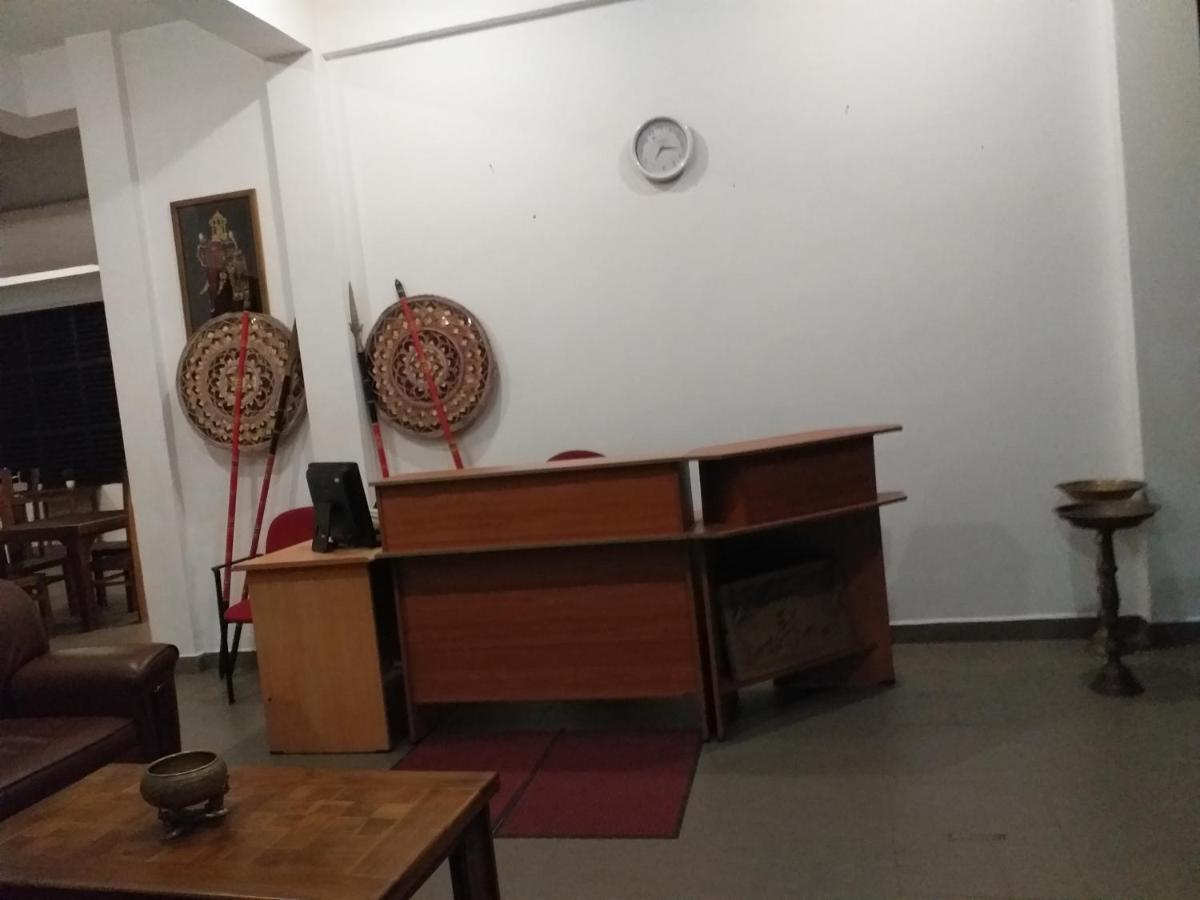 De Mansion Hotels Katugastota Zewnętrze zdjęcie