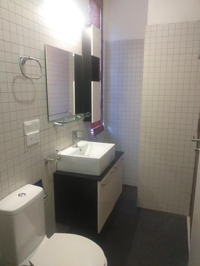 De Mansion Hotels Katugastota Zewnętrze zdjęcie
