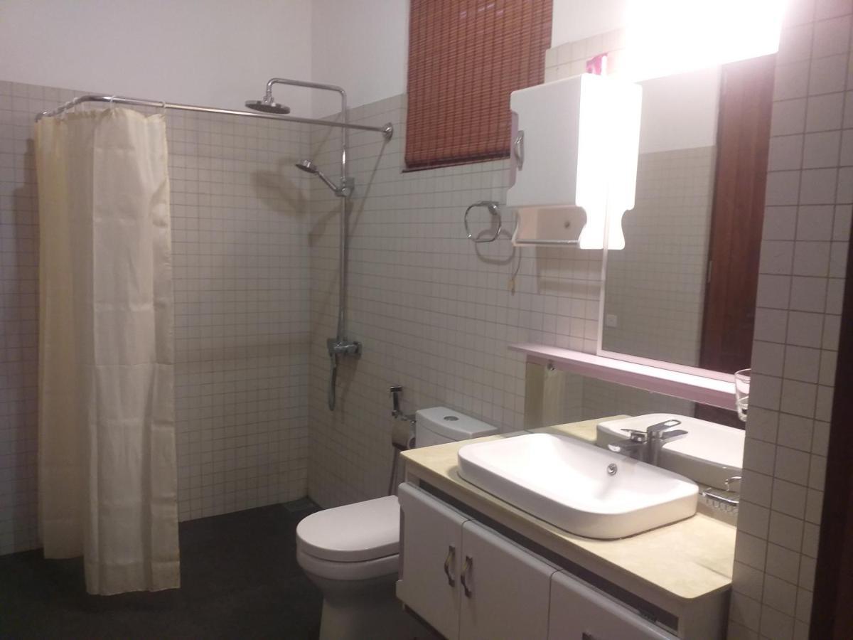 De Mansion Hotels Katugastota Zewnętrze zdjęcie